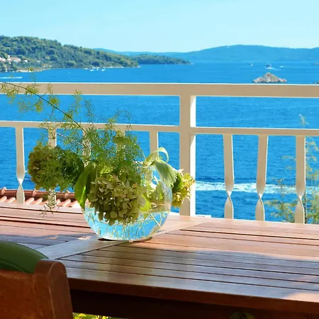 Seaside With A Swimming Pool Seget Vranjica, Trogir - 4284 Apartment Donji Seget